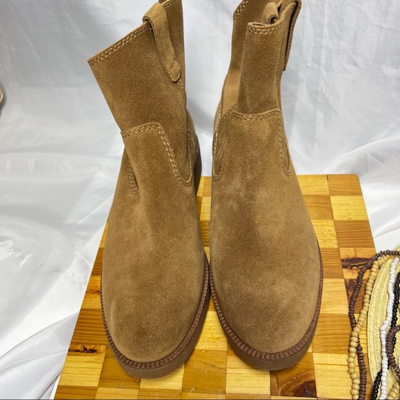 Lucky Brand Rhetty Soft Suede Leather Mid High Carmel Booties - NWOT! Si… - Picture 5 of 17